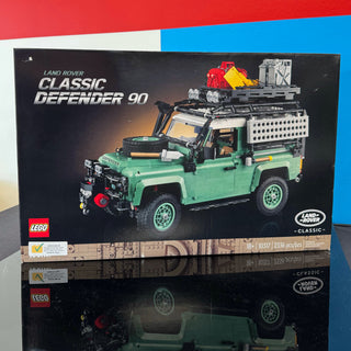 10317 Classic Defender 90 - Certified Pre-Owned Set