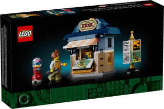 40757 Corner Kiosk
