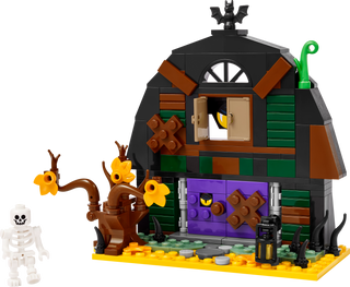 40721 Halloween Barn